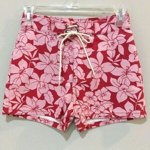 Vintage Floral Denim Shorts LEE Girls Sz 10R Pink & Red Hibiscus USA 80s Youth